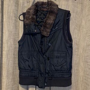 DKNY Active Fur Collar quilted Vest